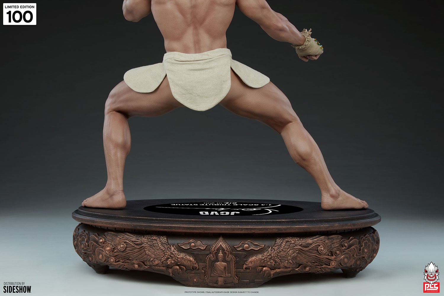 Jean-Claude Van Damme: Muay Thai Autograph Edition Tribute