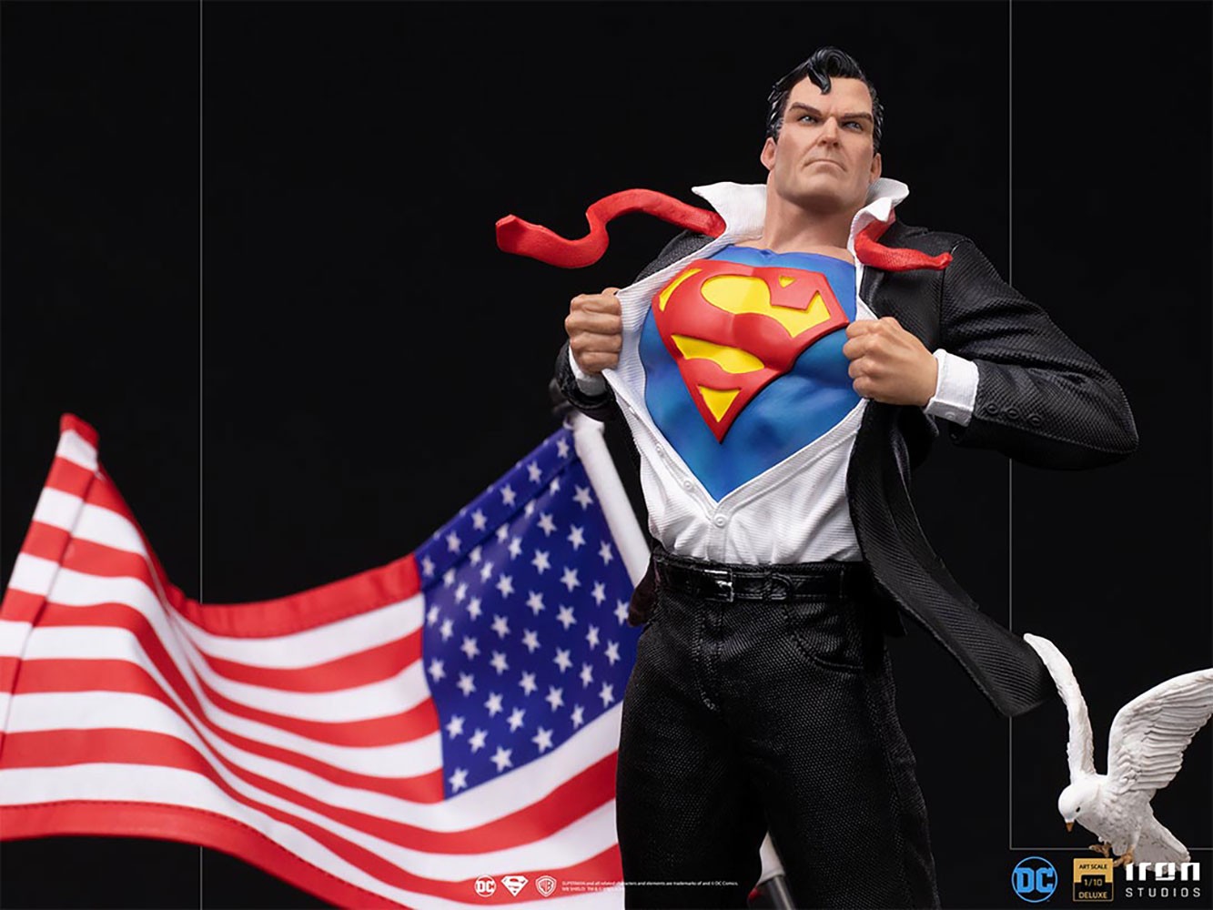 Clark Kent Deluxe