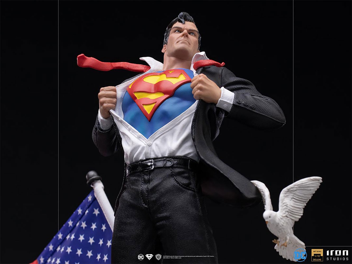 Clark Kent Deluxe