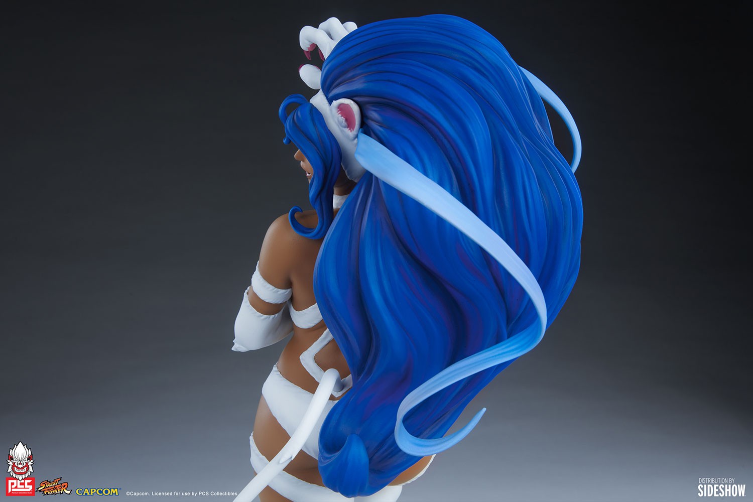 Menat as Felicia