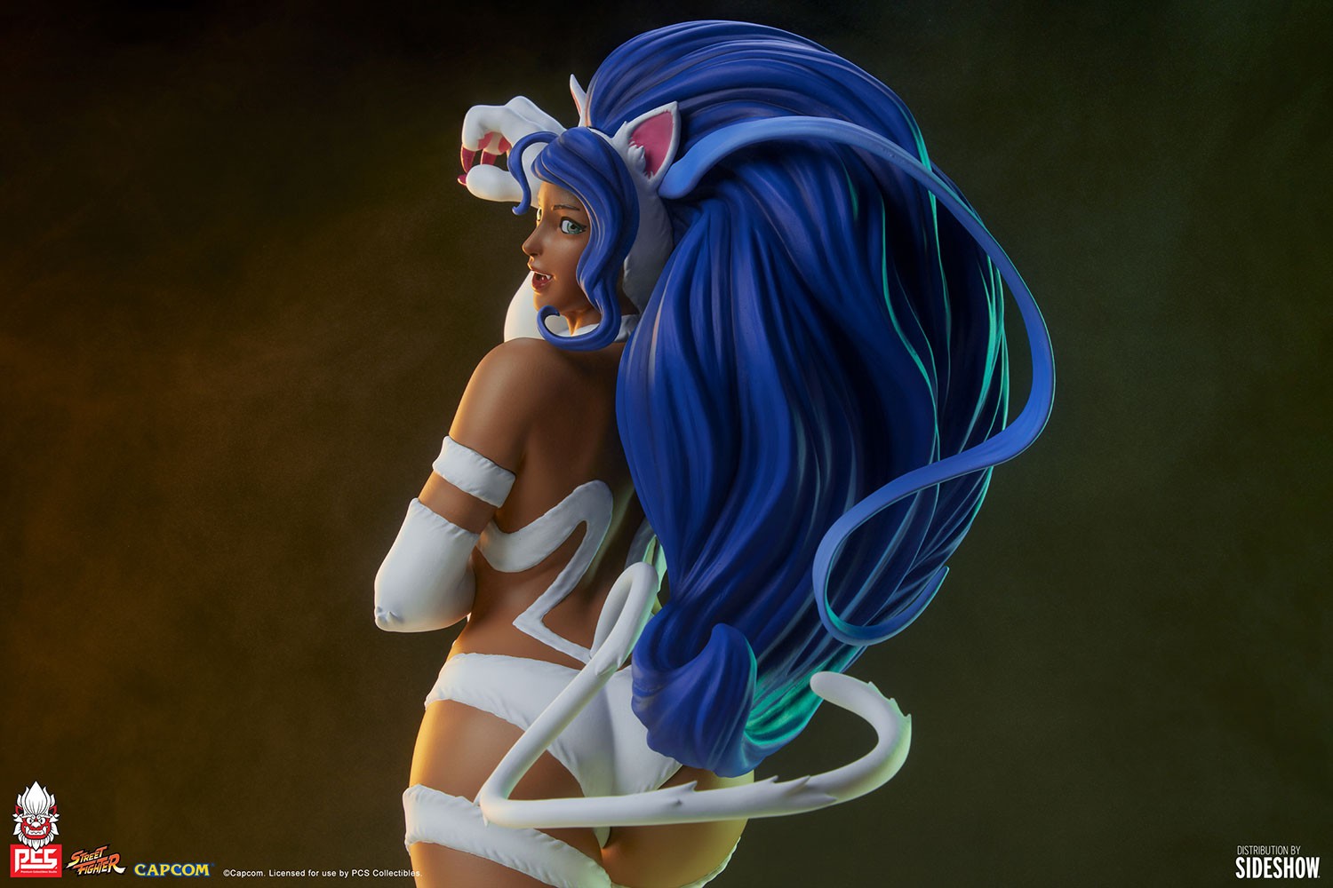 Menat as Felicia