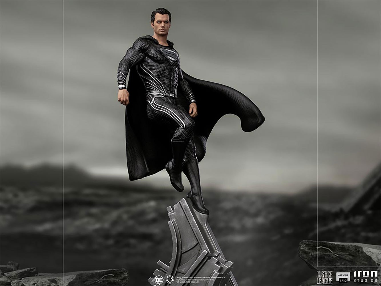 Superman Black Suit (Prototype Shown) View 11