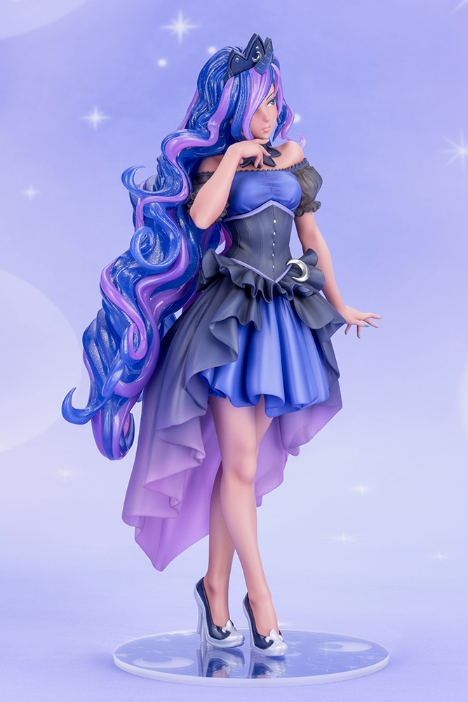 Princess sales luna figure
