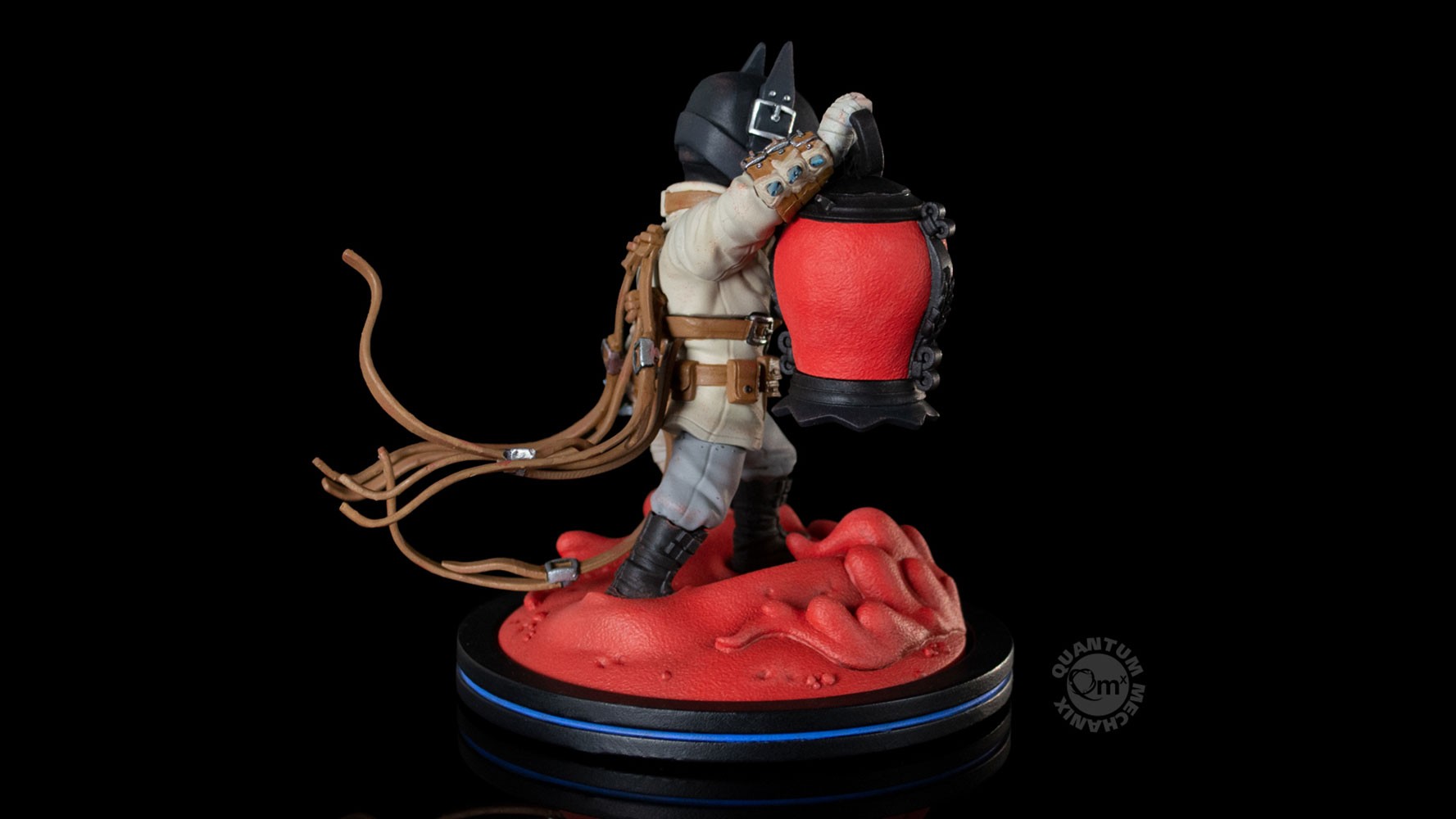 Batman: Last Knight on Earth Q-Fig Elite View 7