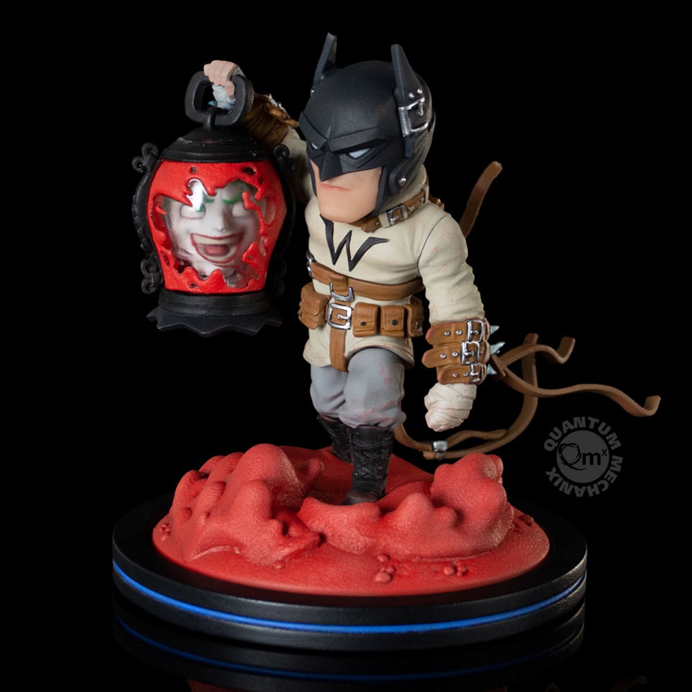 Batman: Last Knight on Earth Q-Fig Elite View 8