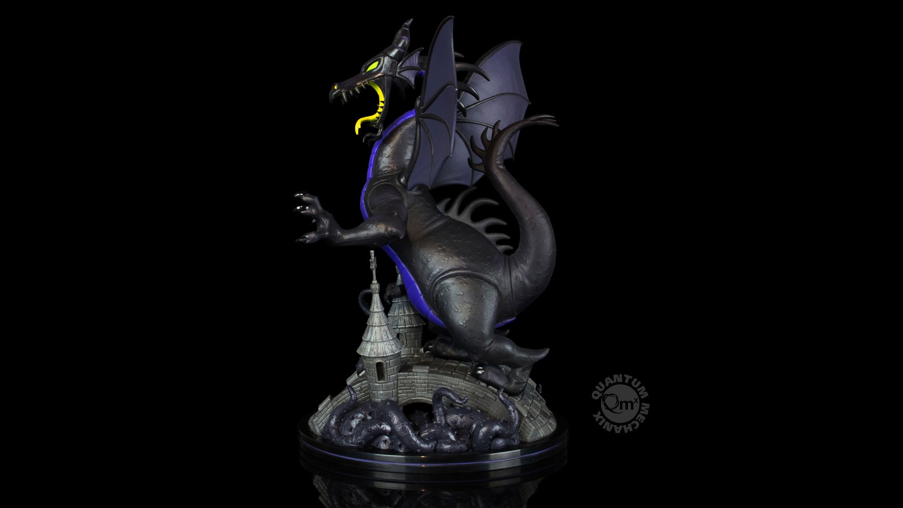 Quantum Mechanix Maleficent Dragon Q-Fig Max Elite – Figura Da Collezione In PVC, Altezza 21,6 Cm, Dettagli Intricati, Confezione Originale