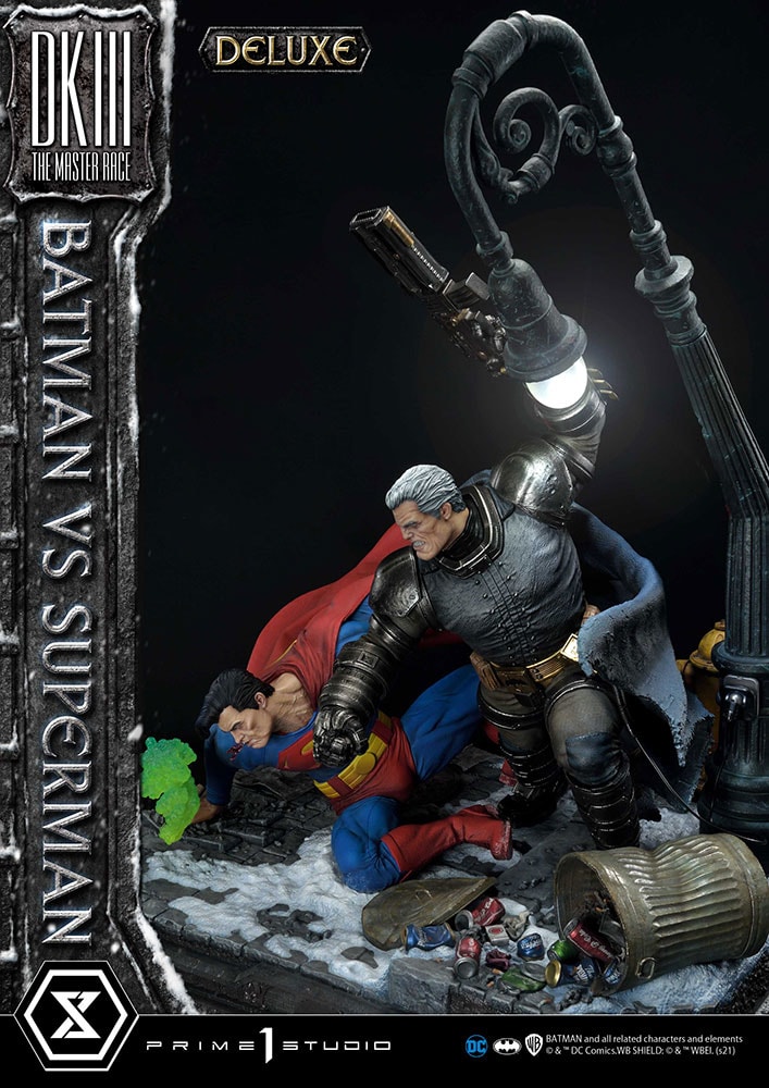 Batman Versus Superman (Deluxe Version)