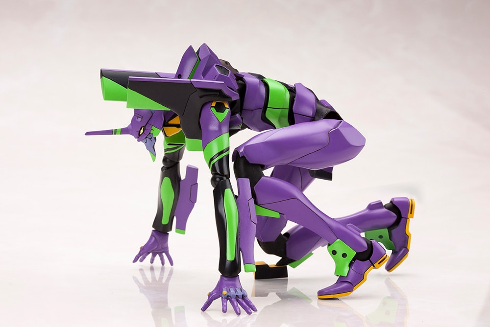 Evangelion Test Type-01 with Spear of Cassius (Prototype Shown) View 14