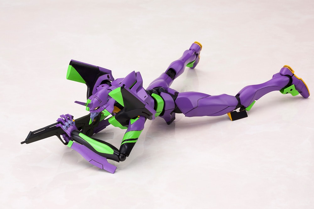 Evangelion Test Type-01 with Spear of Cassius (Prototype Shown) View 16