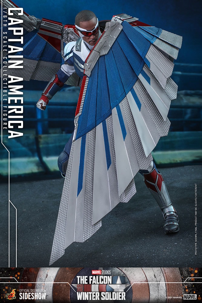 Captain America Sixth Scale Collectible Figure by Hot Toys