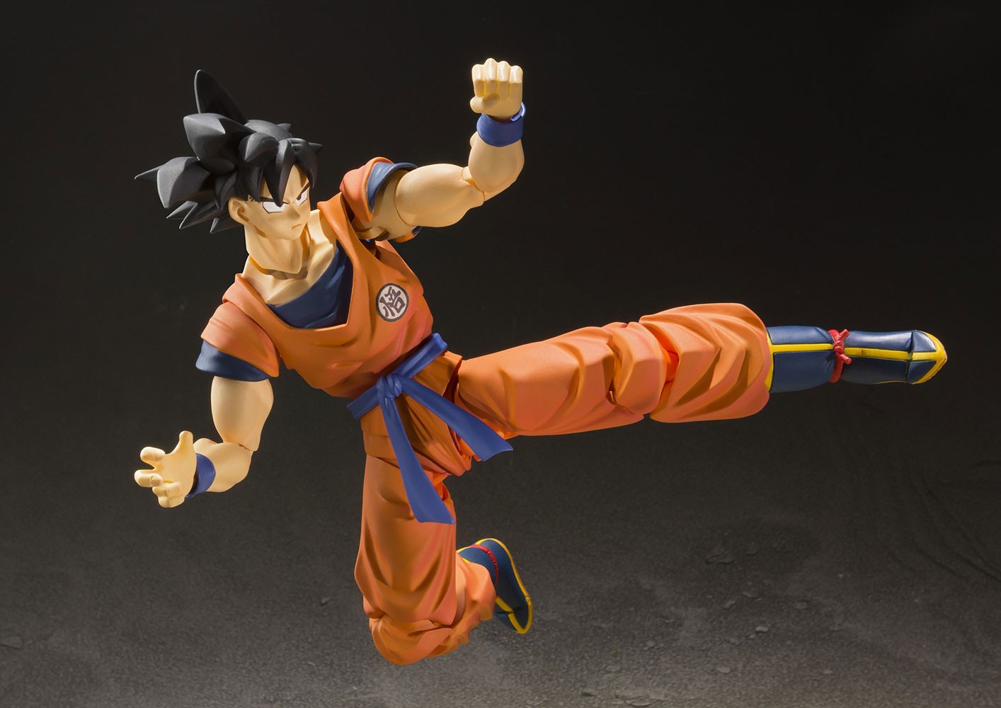 Son Goku (A Saiyan Raised On Earth)