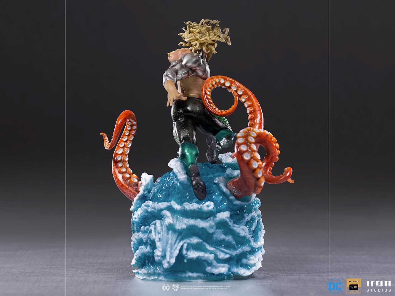 Aquaman Deluxe- Prototype Shown