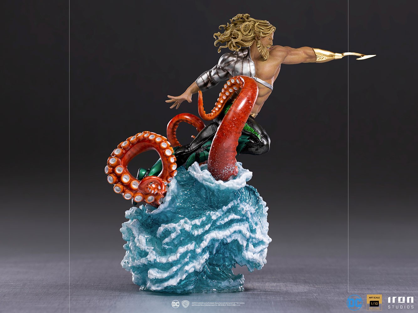 Aquaman Deluxe- Prototype Shown