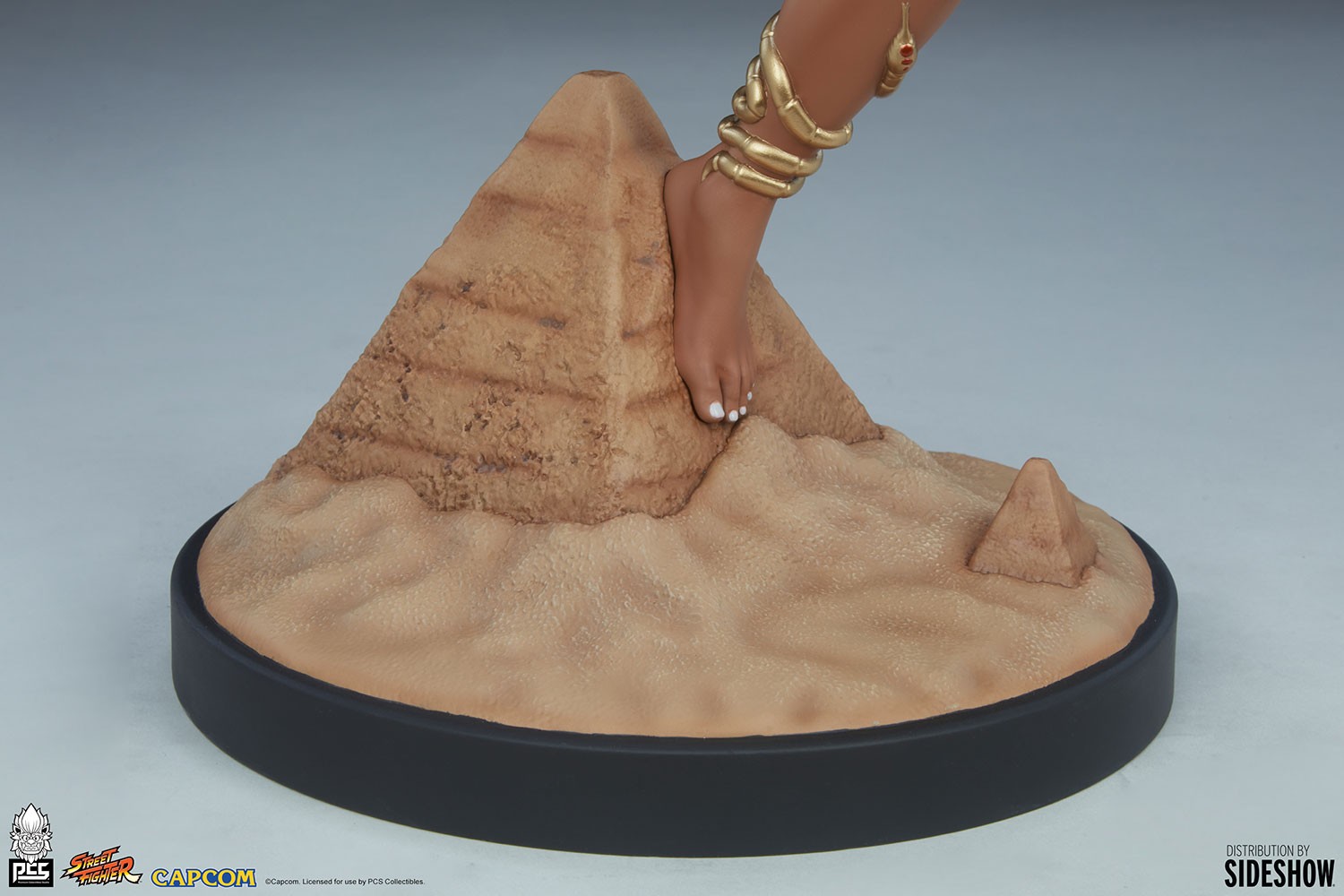 Menat Collector Edition (Prototype Shown) View 4