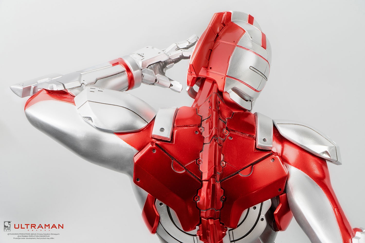 Ultraman vs Black King (Prototype Shown) View 11