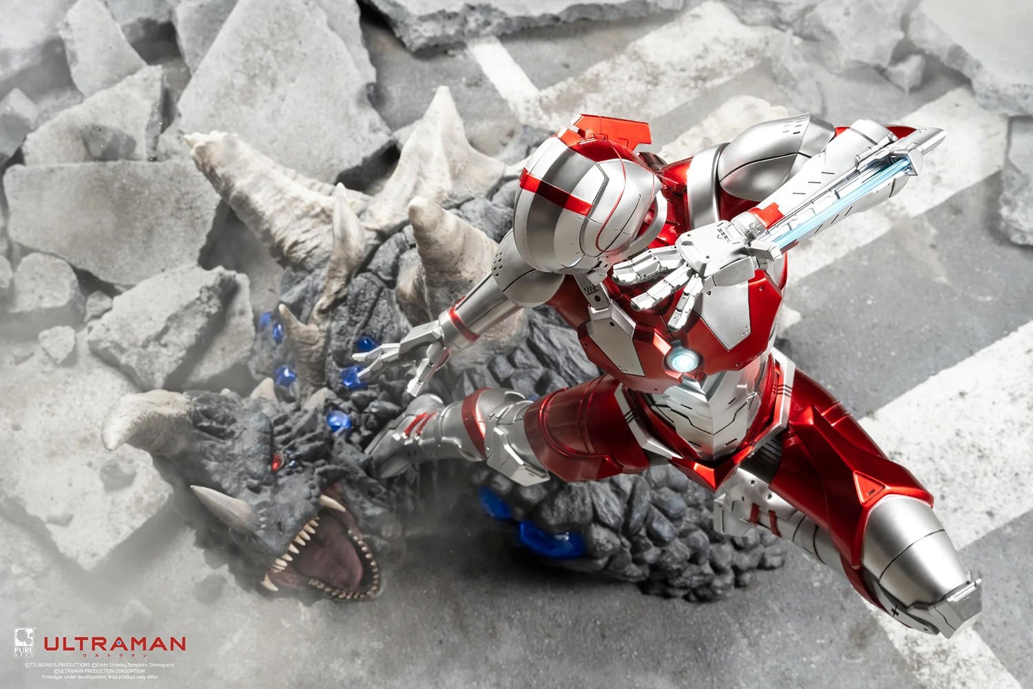 Ultraman vs Black King (Prototype Shown) View 2