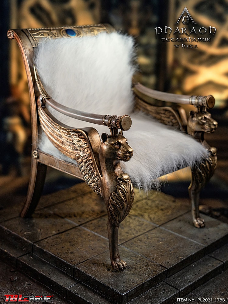 Pharoah Tutankhamun (White)