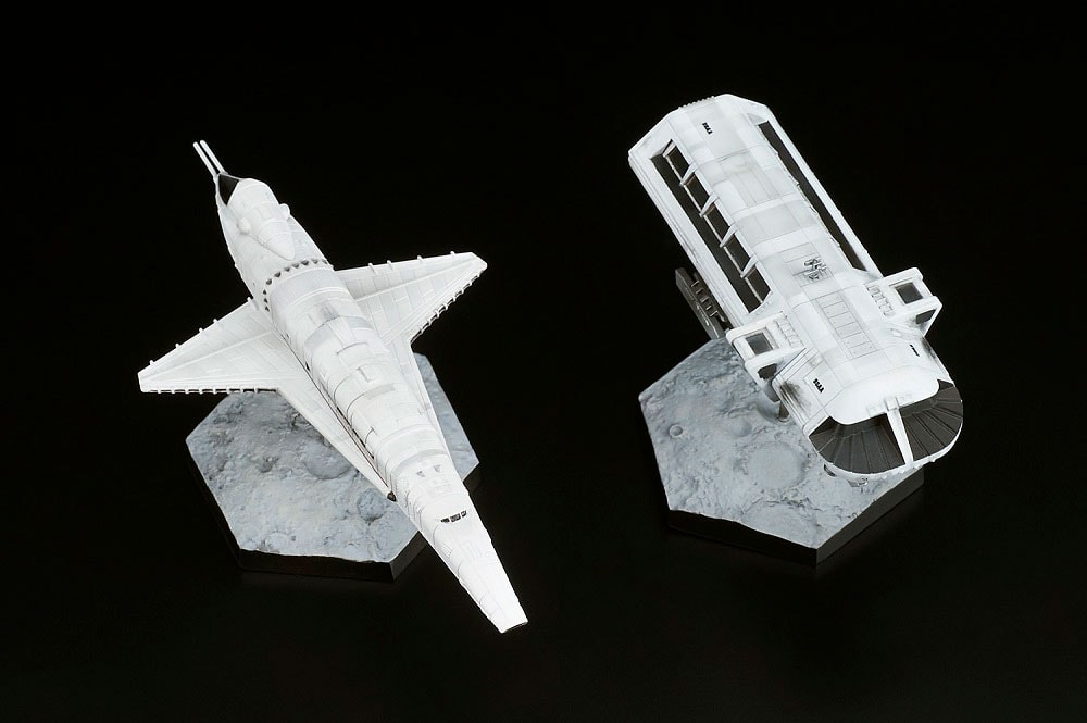 Orion III & Moon Rocket Bus