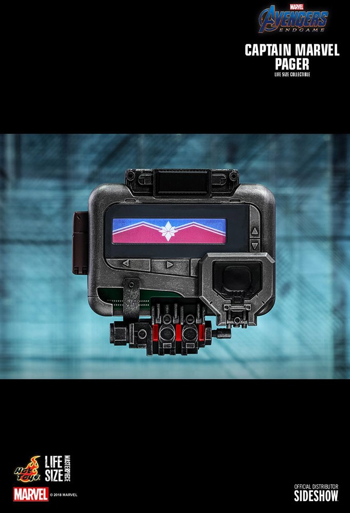 Captain marvel pager hot toys 2025