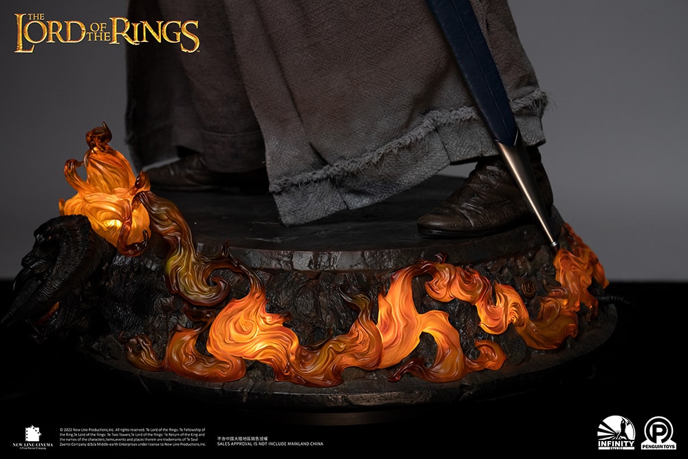 Gandalf the Grey (Ultimate Edition) Collector Edition - Prototype Shown