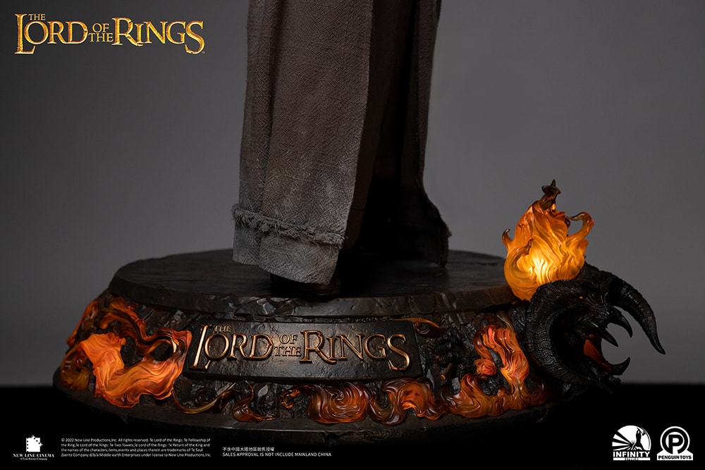 Gandalf the Grey (Ultimate Edition) Collector Edition - Prototype Shown