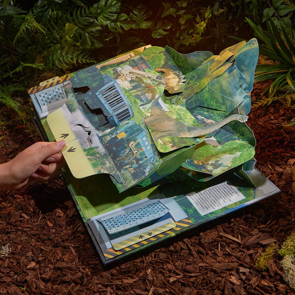 Jurassic World: The Ultimate Pop-Up View 9