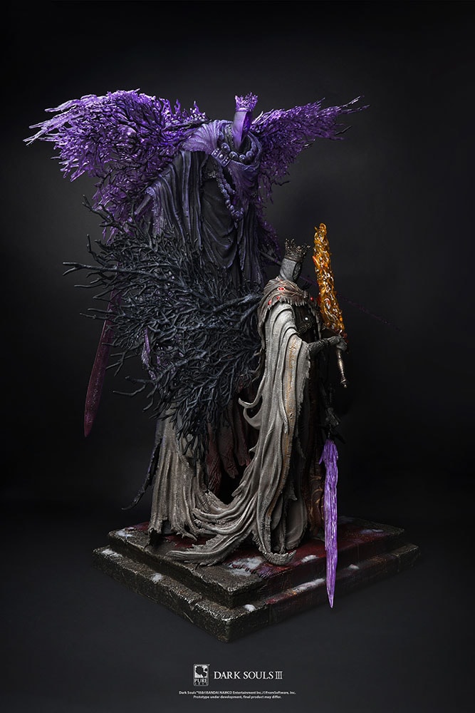 Pontiff Sulyvahn (Deluxe) Statue (Prototype Shown) View 2