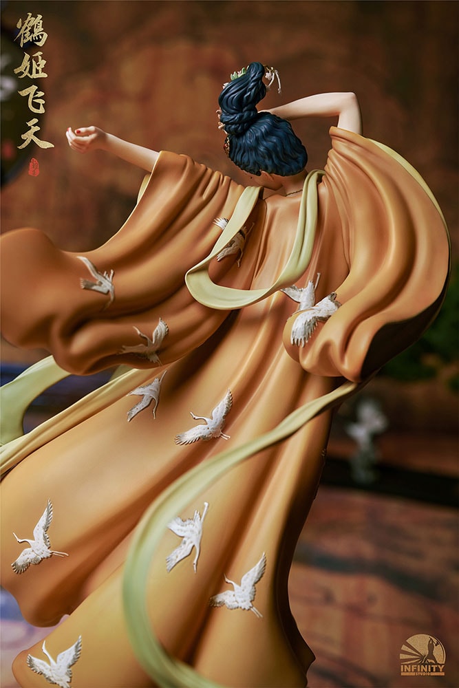 The Flying Princess Crane Statue Elite