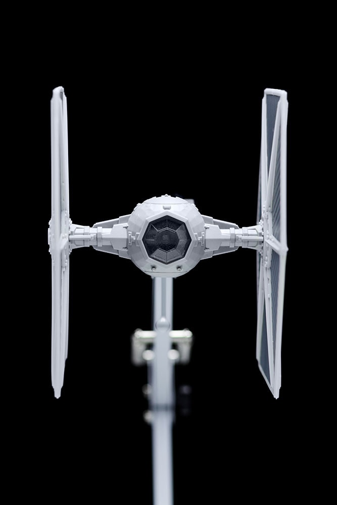 Tie fighter hotsell posable lamp