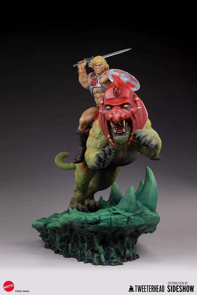 He-Man and Battle Cat Classic Deluxe Exclusive Edition (Prototype Shown) View 7