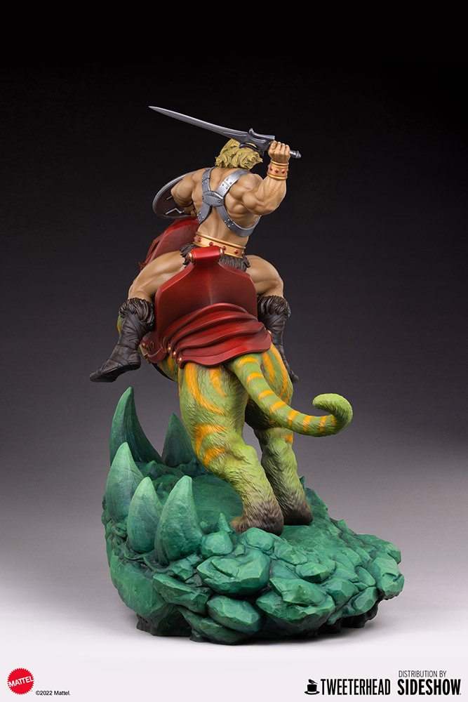He-Man and Battle Cat Classic Deluxe Exclusive Edition (Prototype Shown) View 23