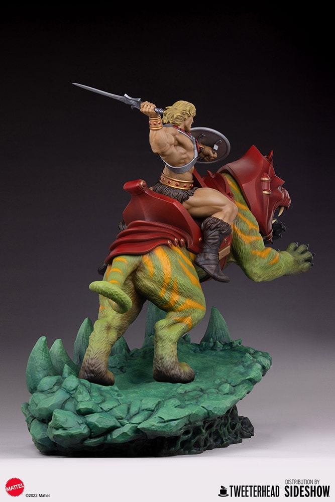 He-Man and Battle Cat Classic Deluxe Exclusive Edition (Prototype Shown) View 11