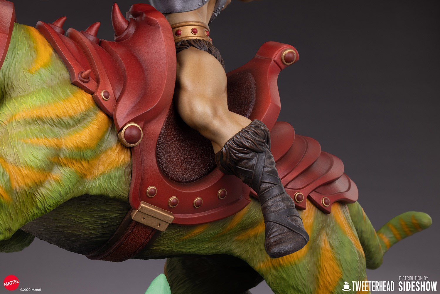 He-Man and Battle Cat Classic Deluxe Exclusive Edition (Prototype Shown) View 14