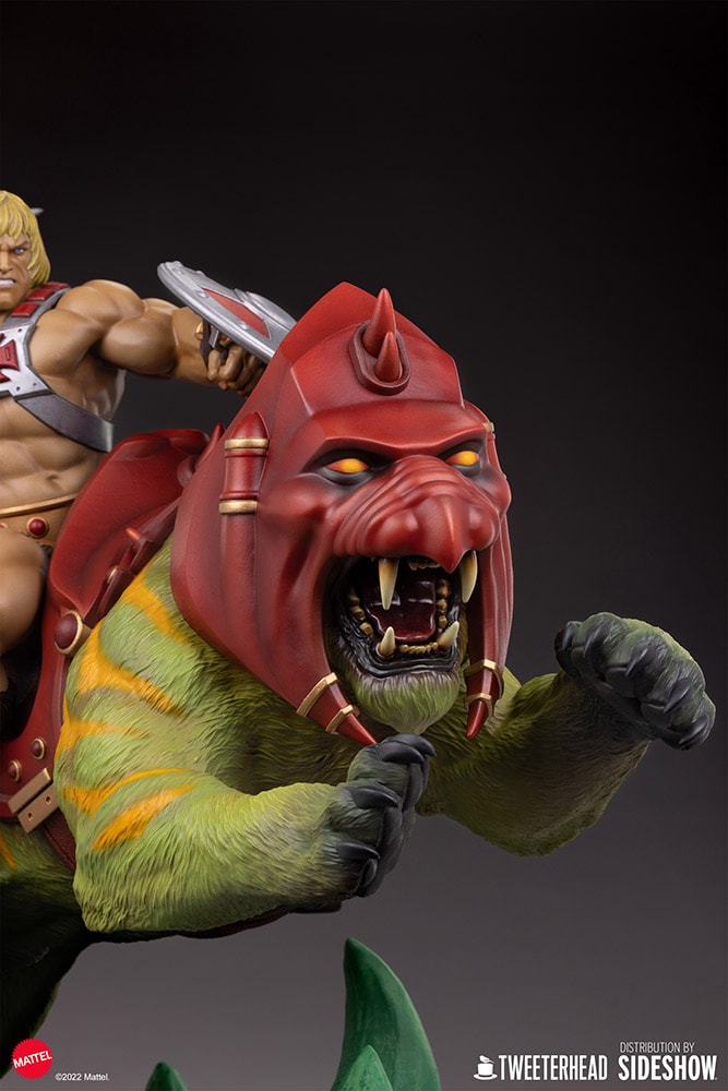 He-Man and Battle Cat Classic Deluxe Exclusive Edition (Prototype Shown) View 10