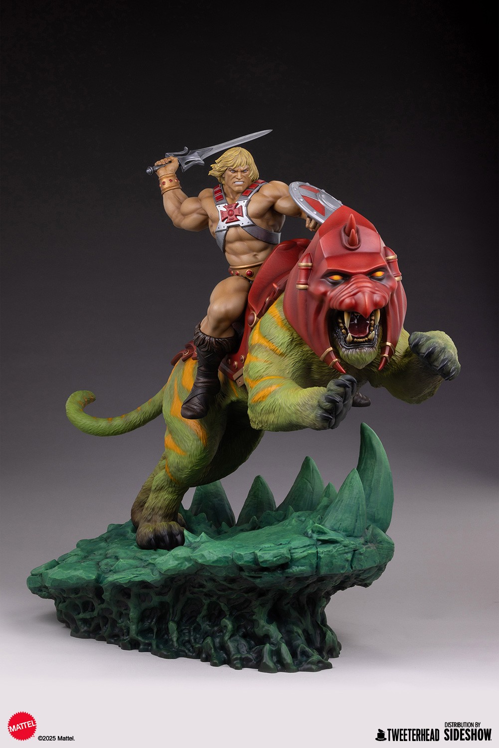 Masters of the Universe He-Man™ & Battle Cat™ Quarter Scale Maquette  (Prototype Shown) View 7