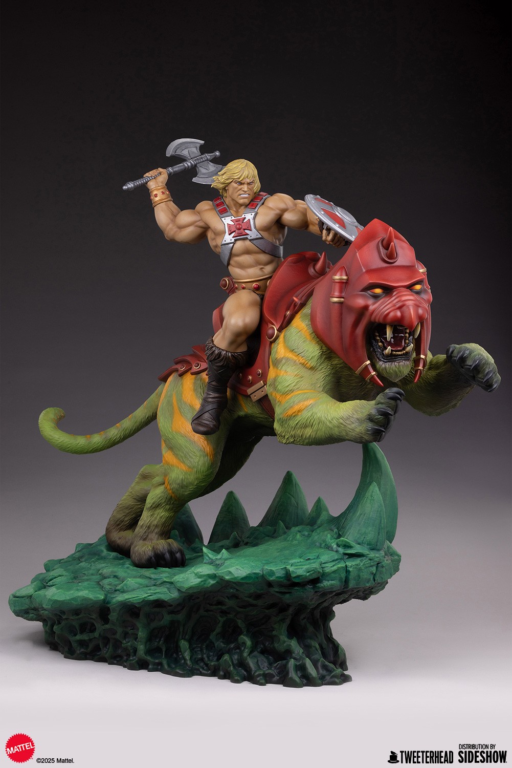 Masters of the Universe He-Man™ & Battle Cat™ Quarter Scale Maquette  (Prototype Shown) View 14