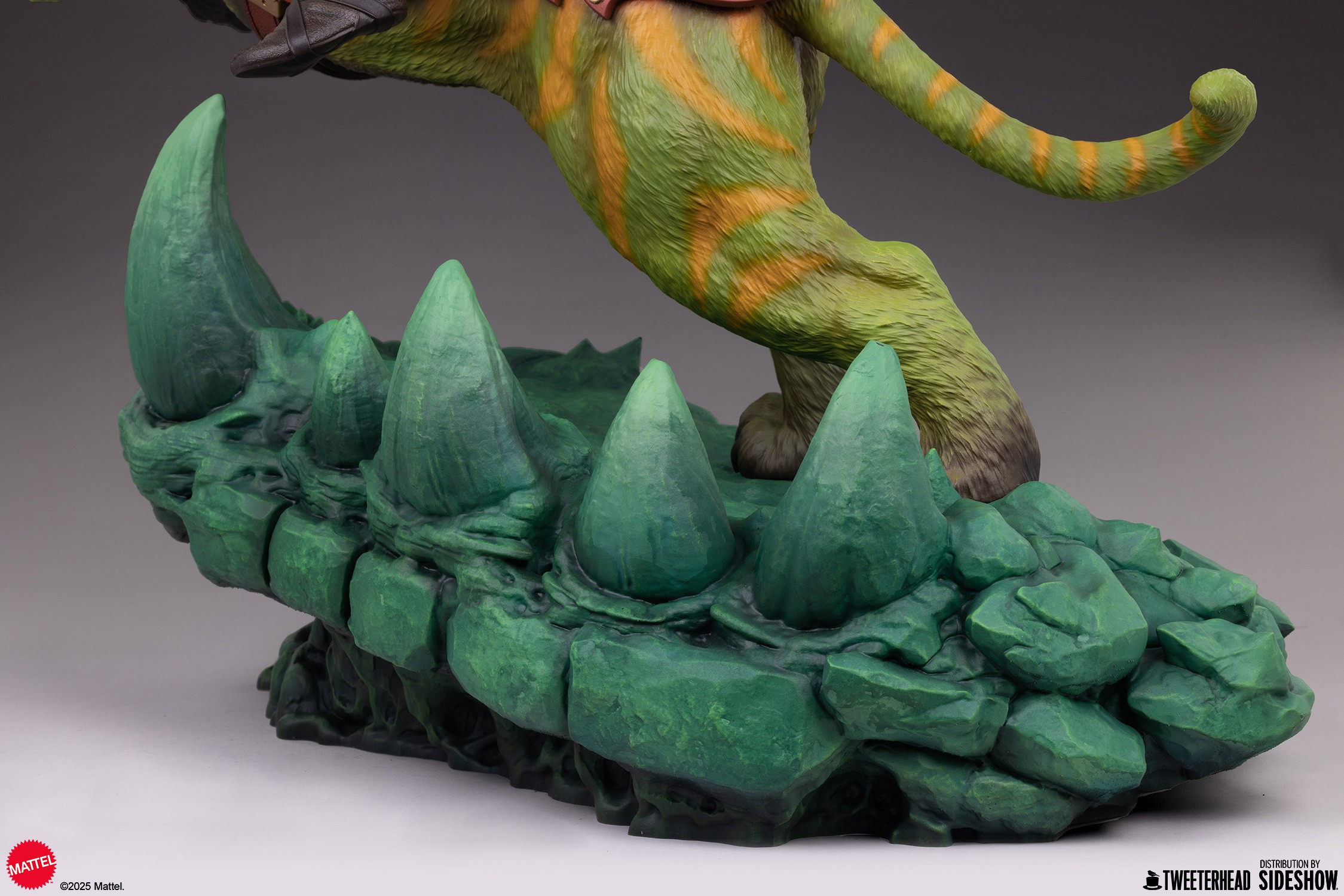 Masters of the Universe He-Man™ & Battle Cat™ Quarter Scale Maquette  (Prototype Shown) View 18