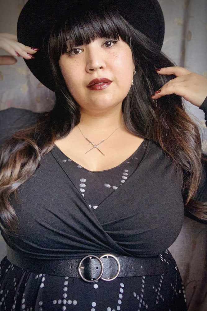 Kylo Ren & Rey Crossed Lightsaber Necklace