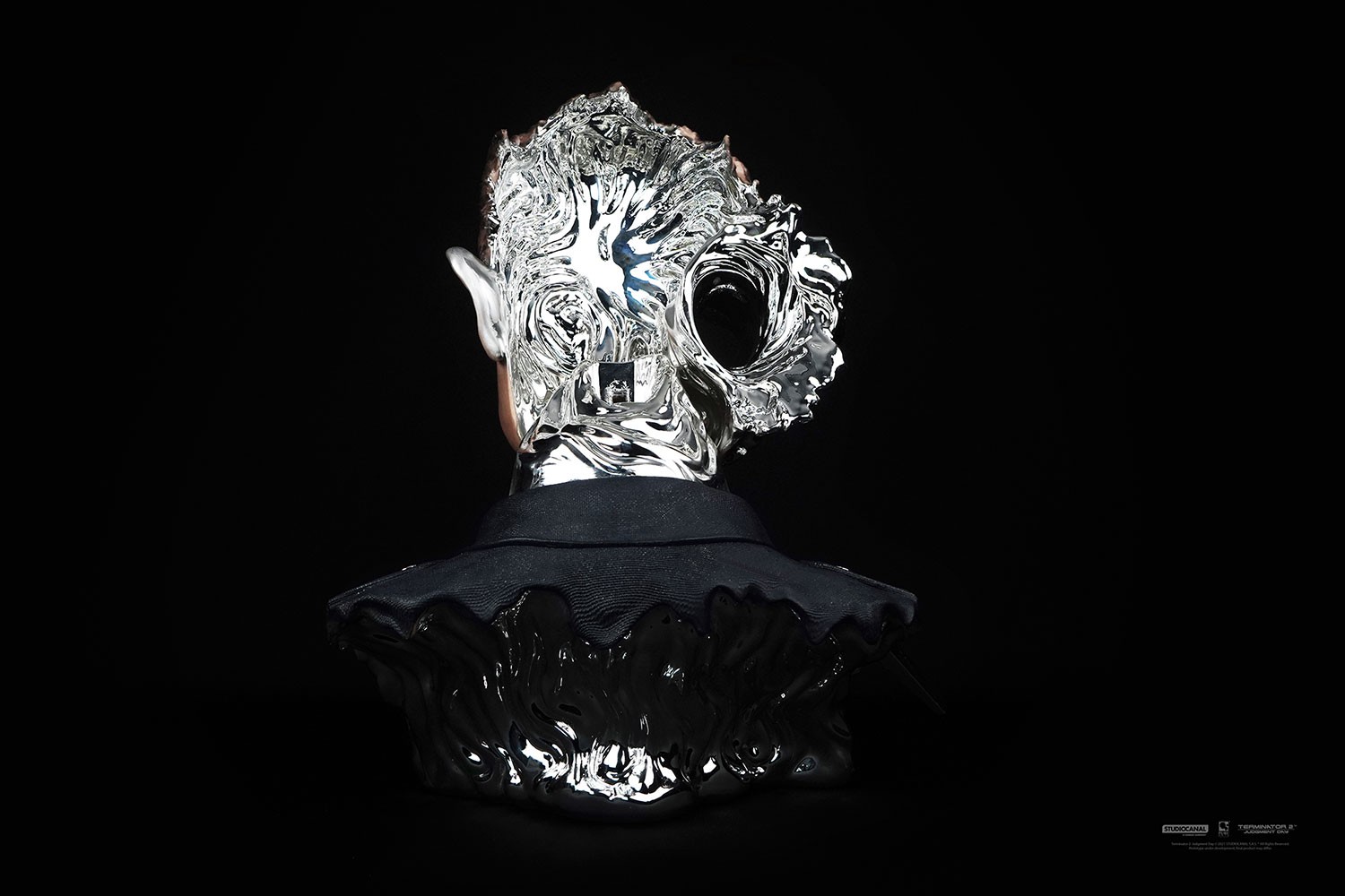 T-1000 Art Mask Collector Edition (Prototype Shown) View 18