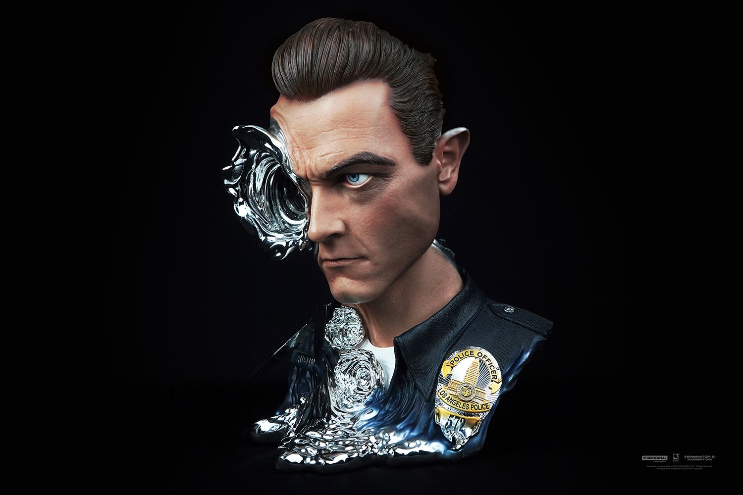 T-1000 Art Mask Collector Edition (Prototype Shown) View 9