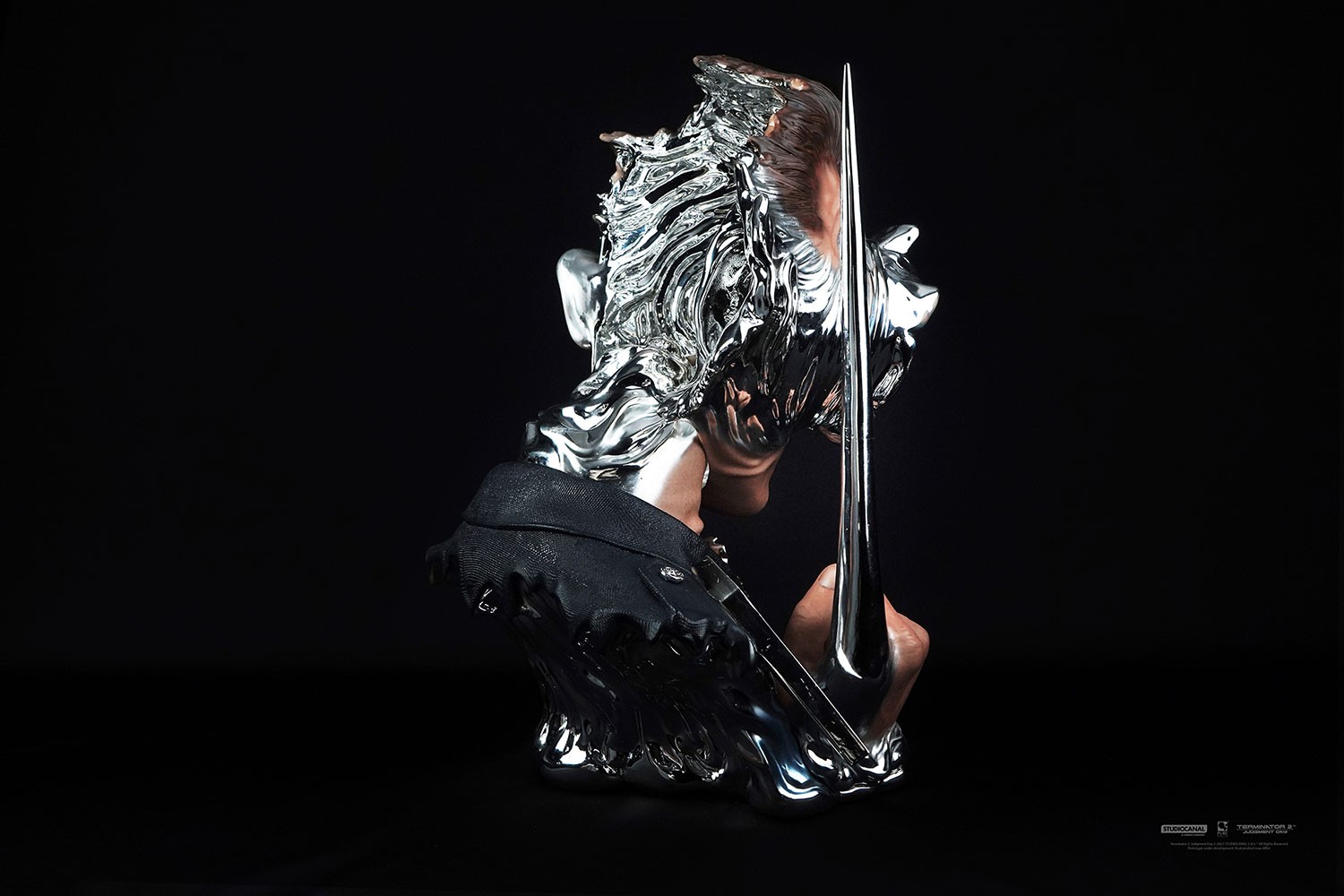 T-1000 Art Mask Deluxe (Prototype Shown) View 21
