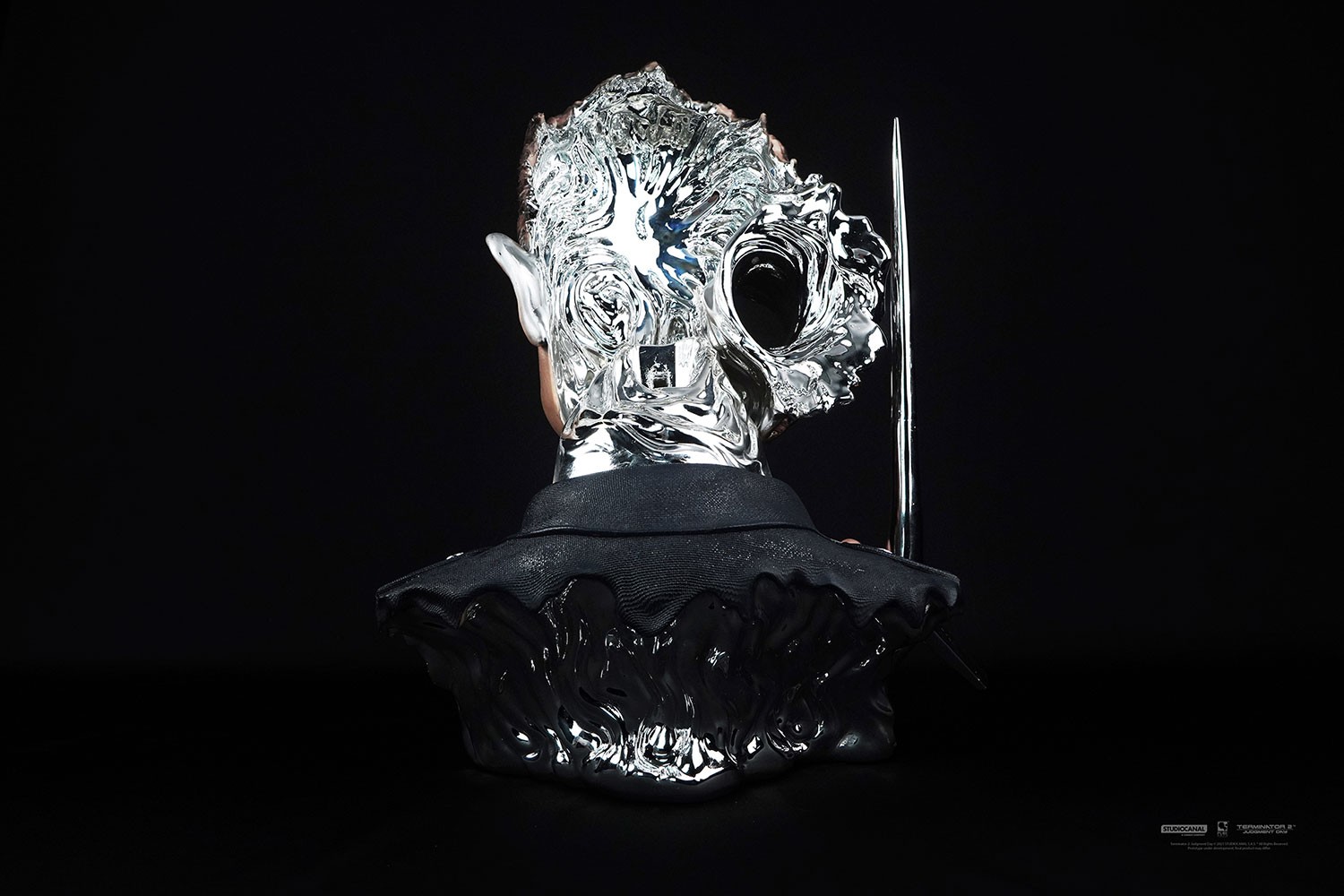 T-1000 Art Mask Deluxe (Prototype Shown) View 19