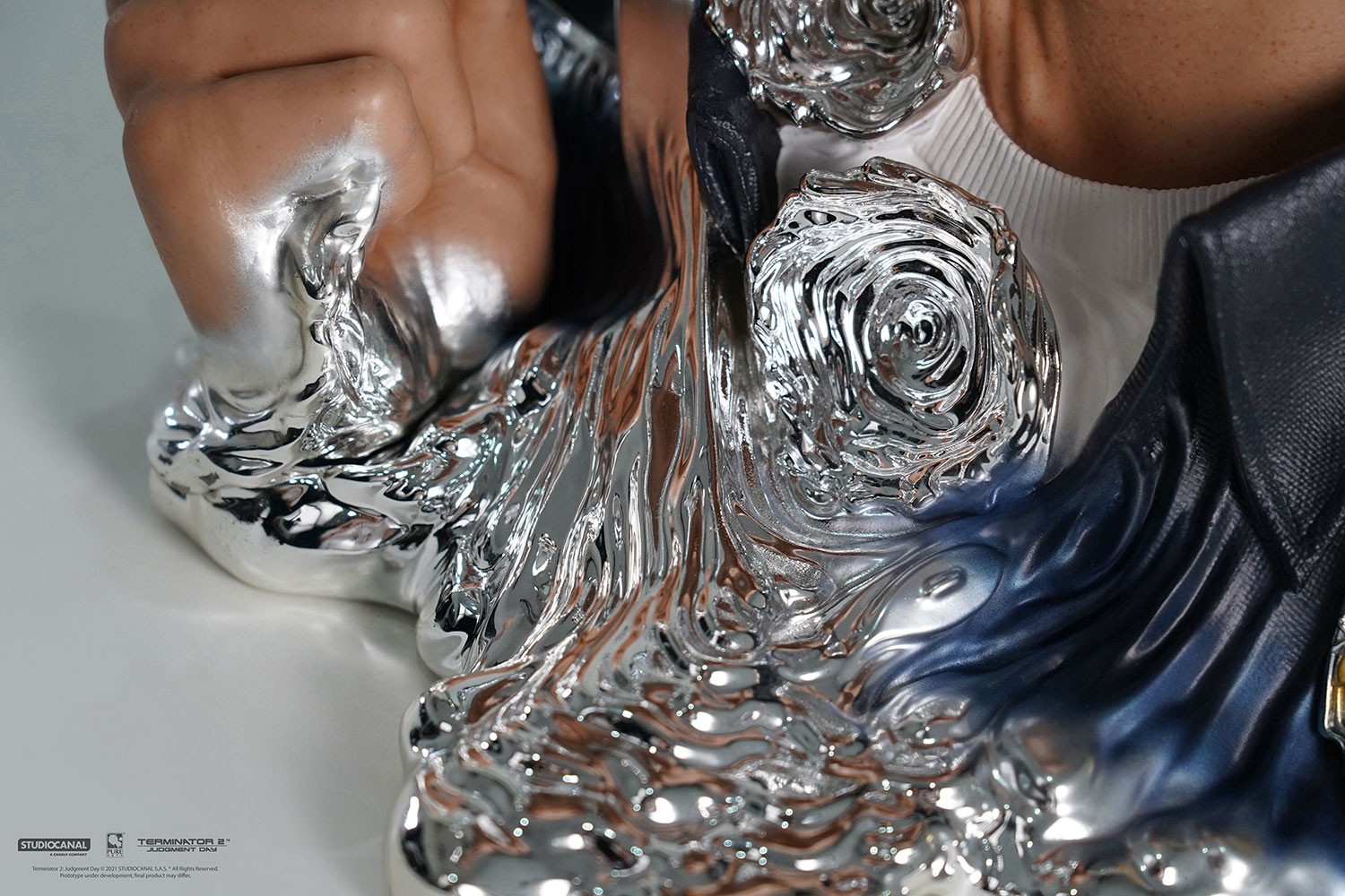 T-1000 Art Mask Deluxe (Prototype Shown) View 5