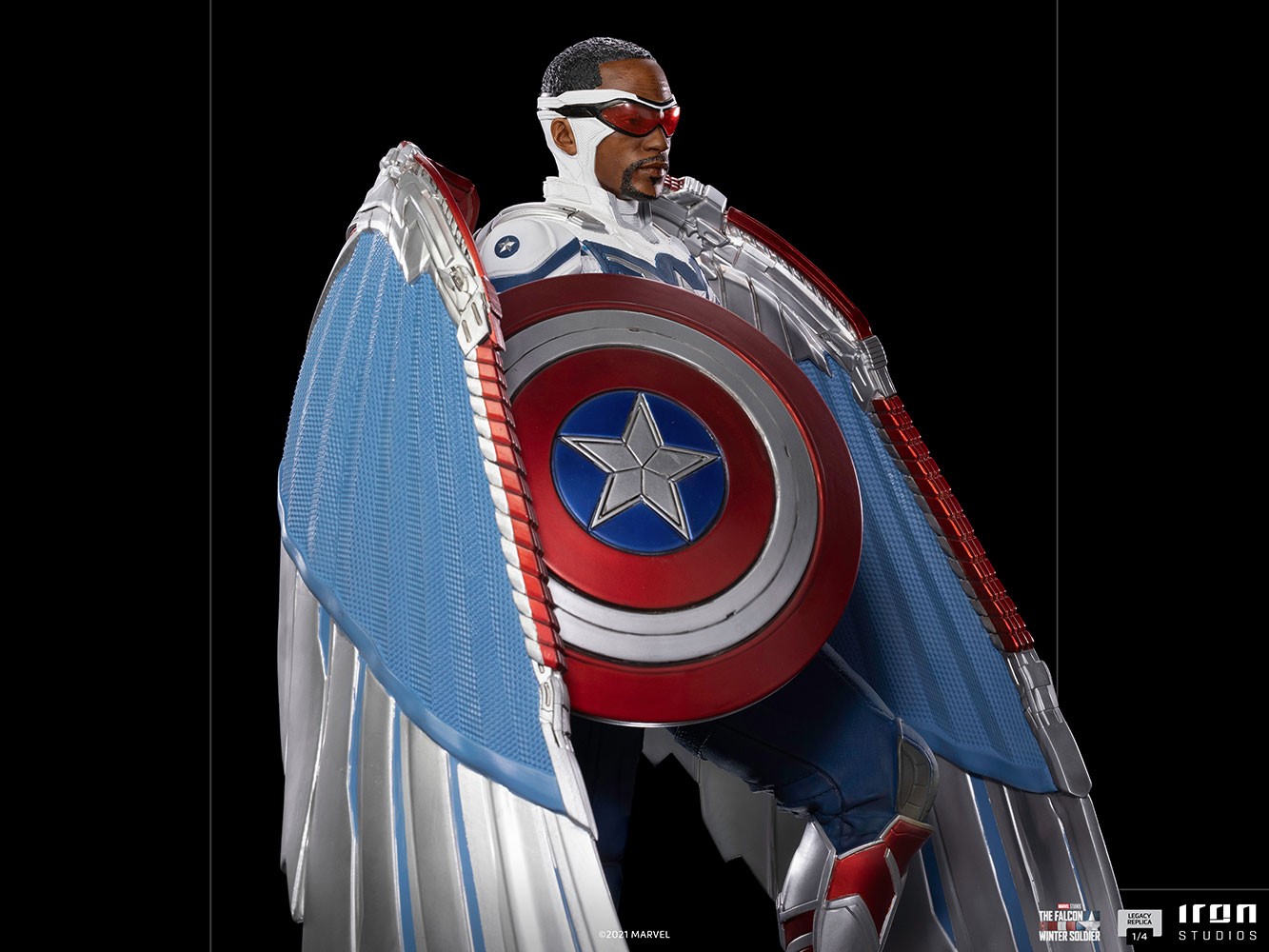 Captain America Sam Wilson (Closed Wings Version) (Prototype Shown) View 13