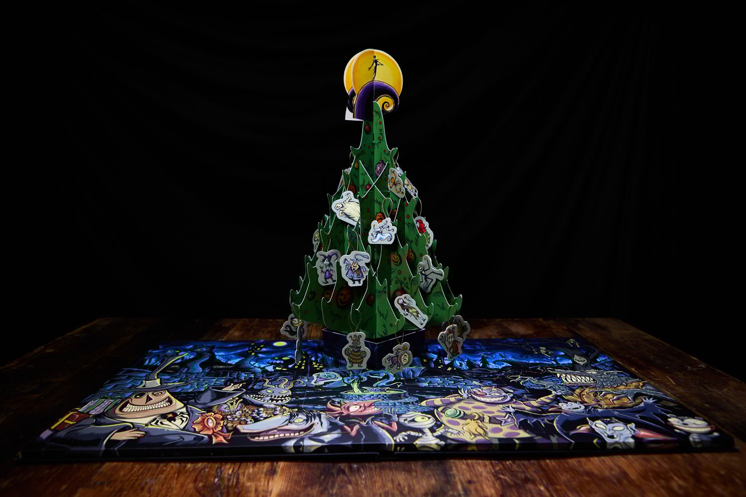 The Nightmare Before Christmas: Pop-Up Book and Advent Calendar