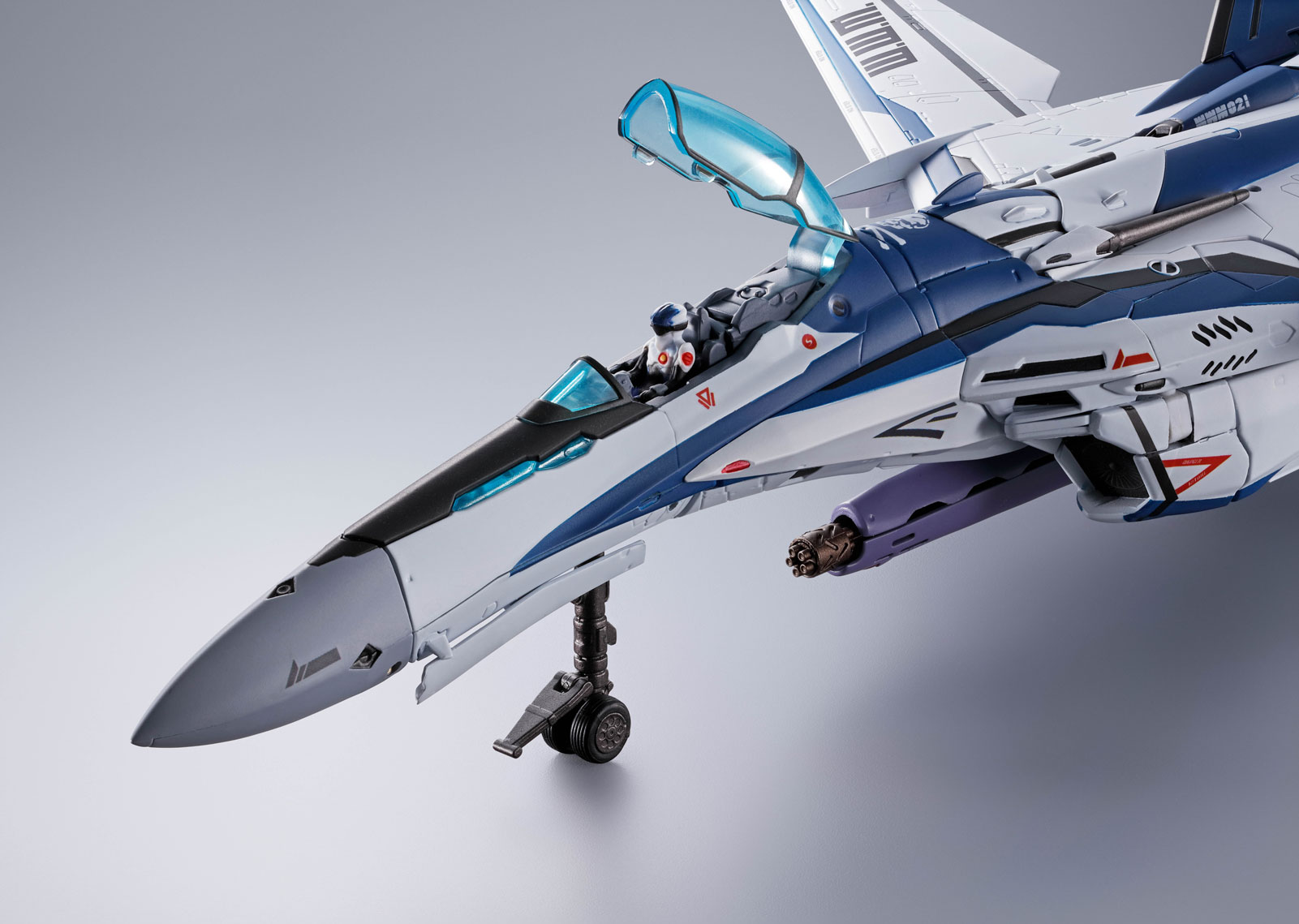 VF-25 Messiah Valkyrie (Worldwide Anniversary)