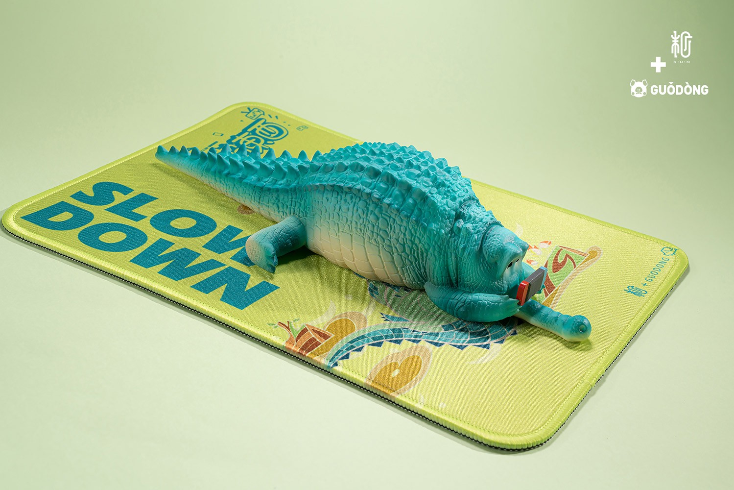 Crawling Crocodile