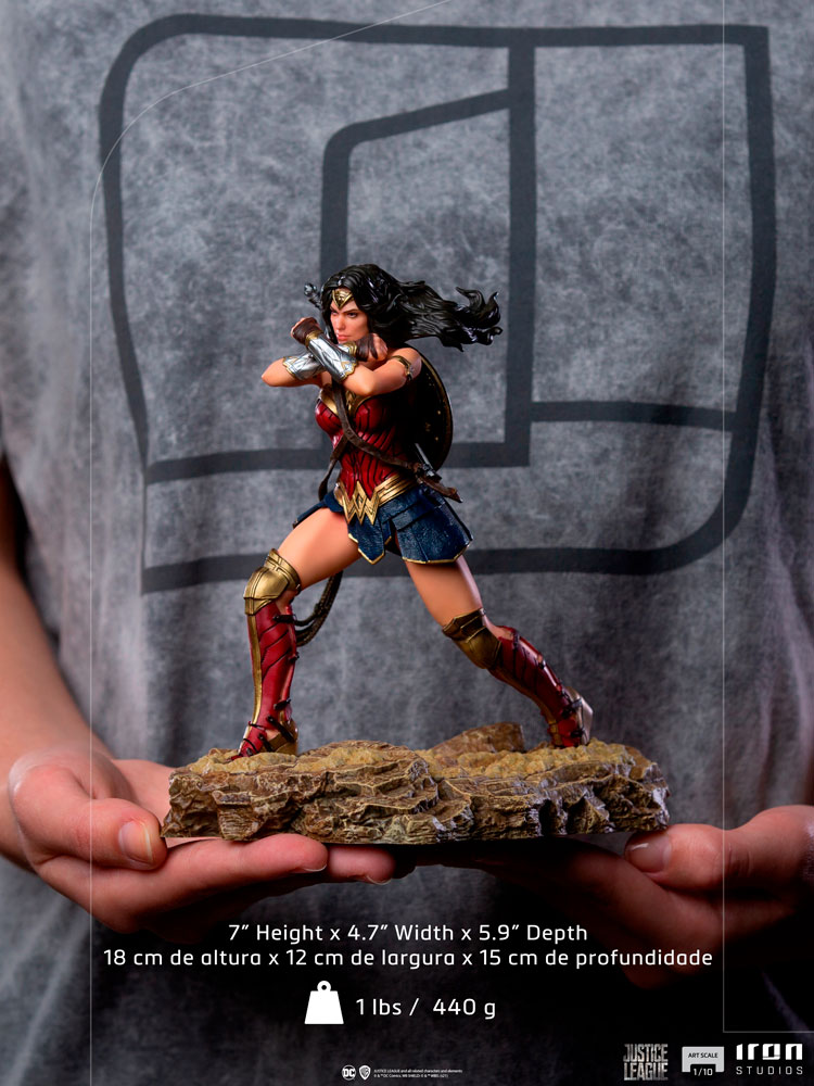 Wonder Woman (Prototype Shown) View 13