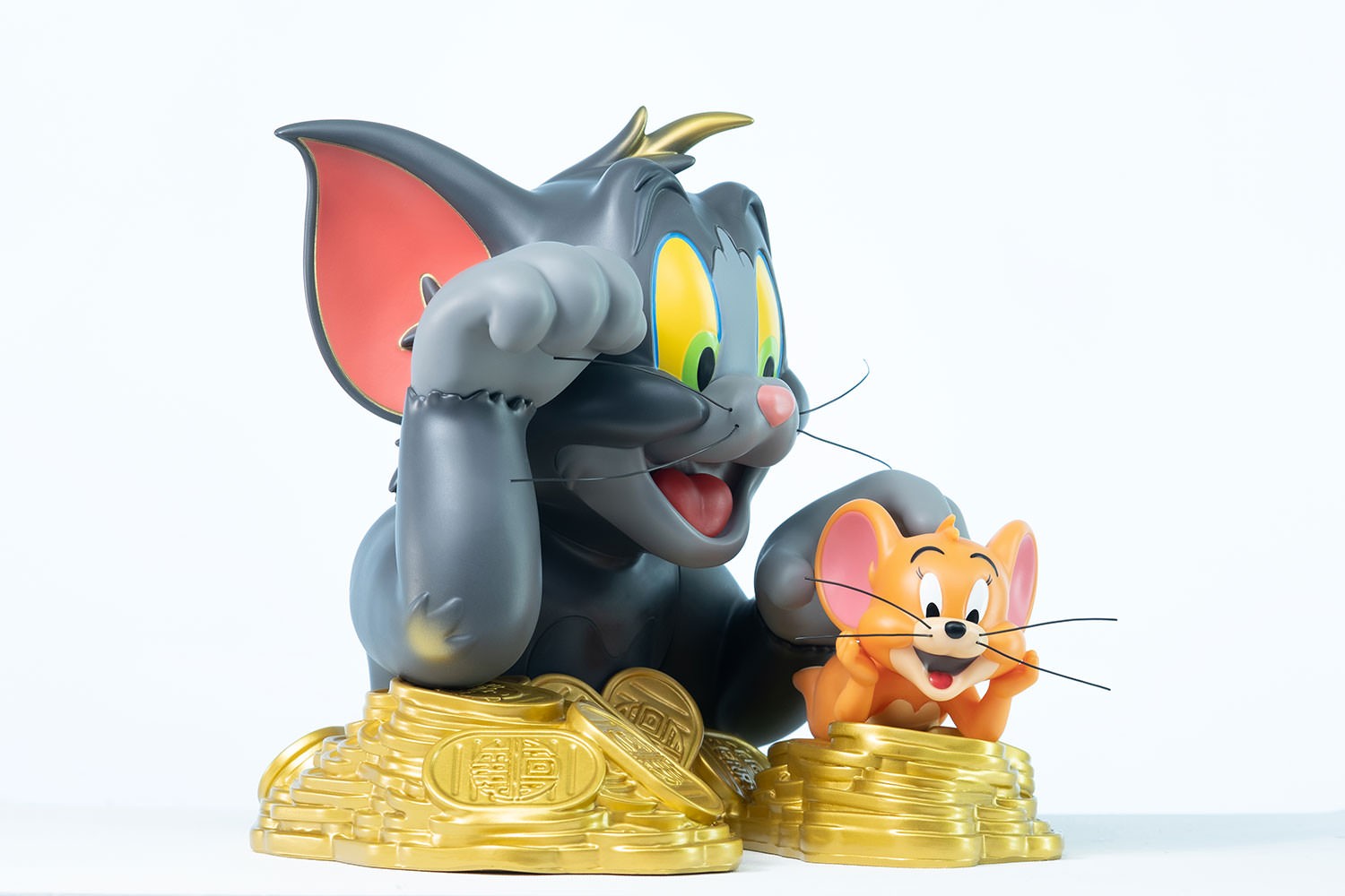 Tom & Jerry Maneki-Neko (Lights Off Version)
