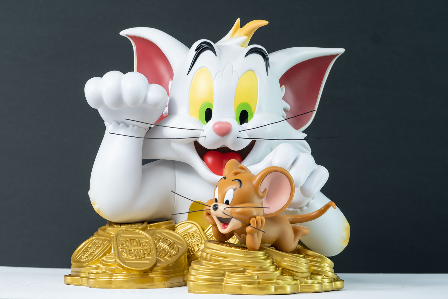 Tom & Jerry Maneki-Neko (Traditional Version)- Prototype Shown